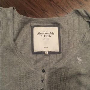Like New Abercrombie girls sweater💥